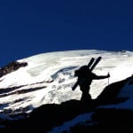 Plomo invernal y con skis destacada